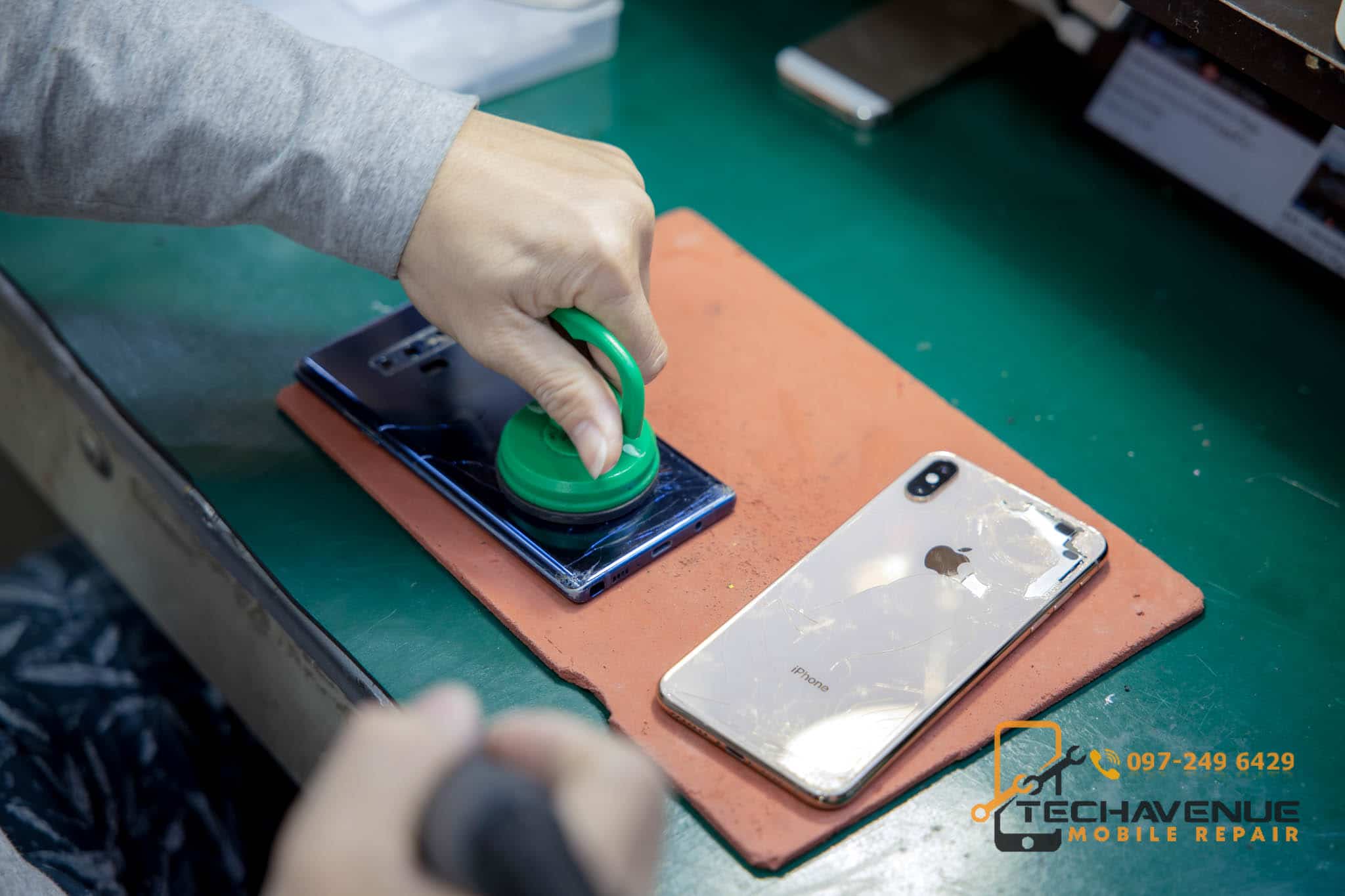 ซ่อม ไอโฟน ค้างโลโก้ ทำยังไงให้หาย 🥇 ศูนย์ซ่อม โทรศัพท์มือถือ มือถือทุกรุ่น ทุกยี่ห้อ iPhone | Apple | Samsung | Huawei